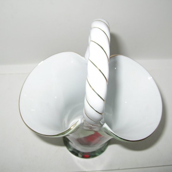 CARDINAL IN HOLLY "CHRISTMAS" CANDY LIVING QUARTERS 9.5" BASKET Hautman NIB - Picture 5 of 7